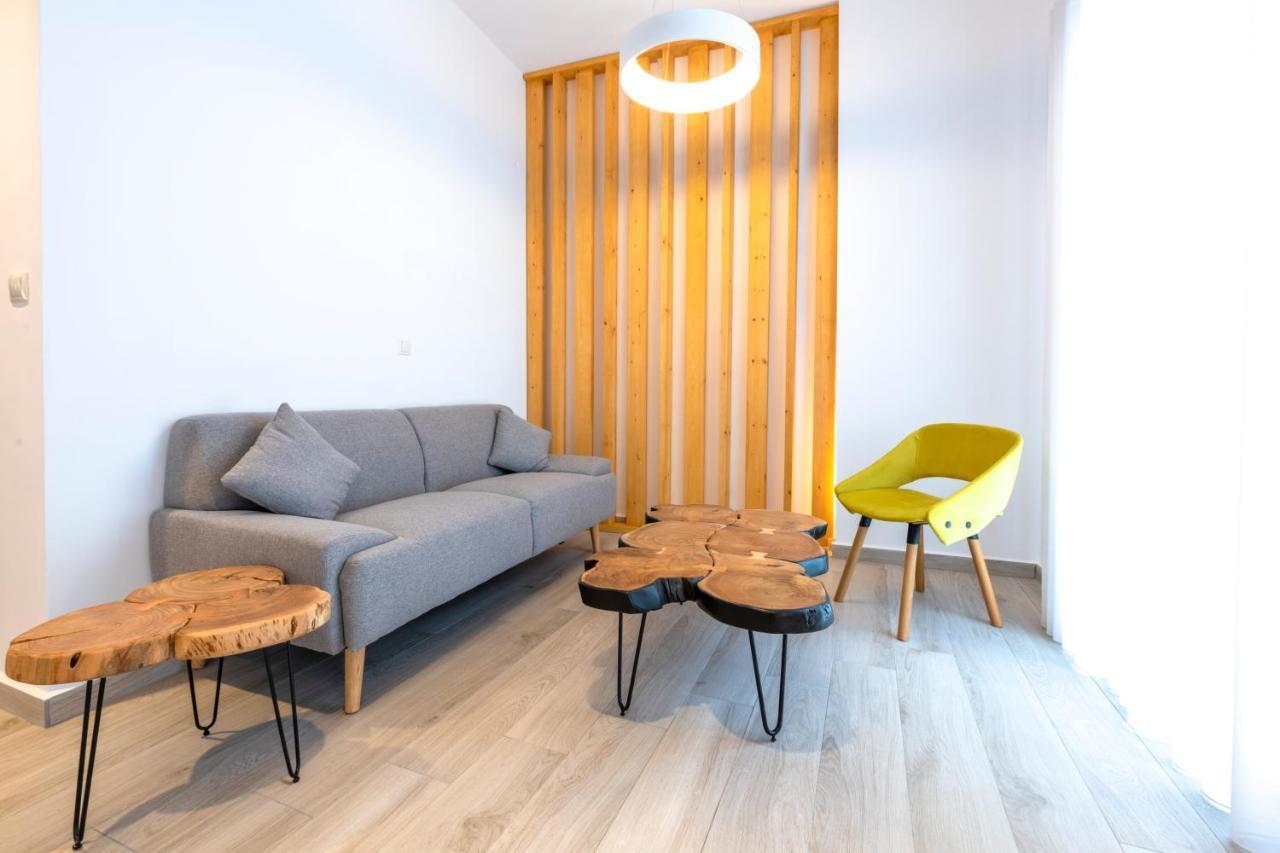 Paraskevas Boutique Hotel Tiros Luaran gambar