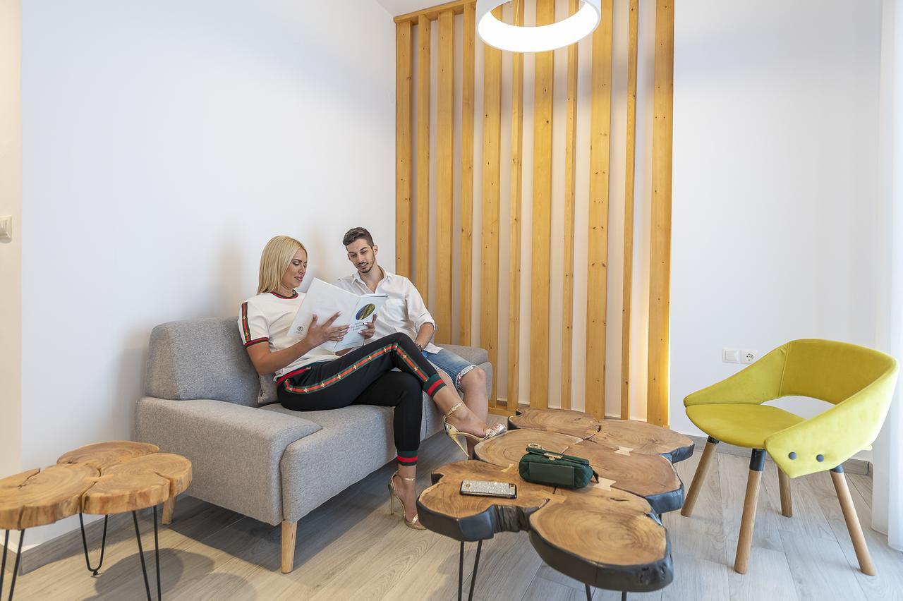 Paraskevas Boutique Hotel Tiros Luaran gambar